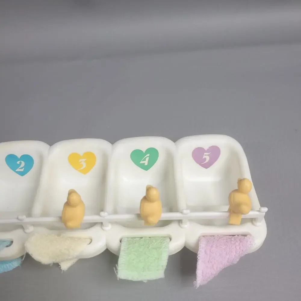 Quints Dolls by Tyco Bath Time Play Set (Dolls Not Included)
